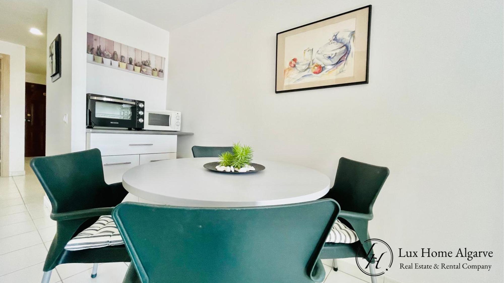 Apartment Elsarosa - 500m - 2 Pools - Tennis & Padel Portimao